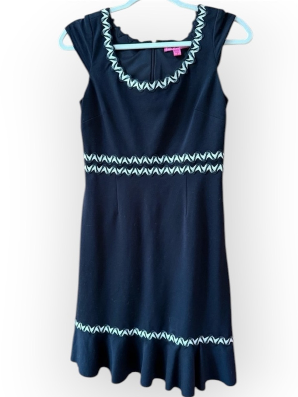 Betsey Johnson Black dress white trim Sleeveless Dress bodycon mini
